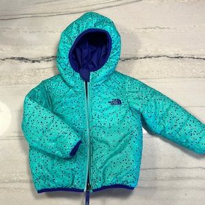 2T The North Face reversible Hooded winter jacket.